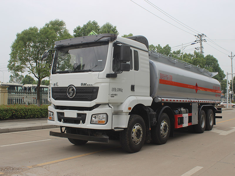 陕汽24立方SCS5321GYYSX6 运油车