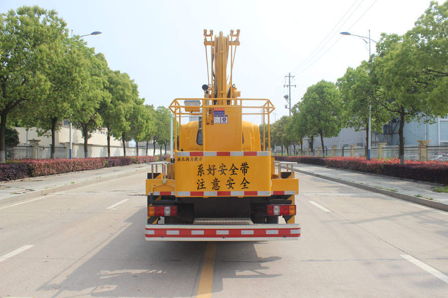 润知星牌SCS5065JGK18JX6型高空作业车