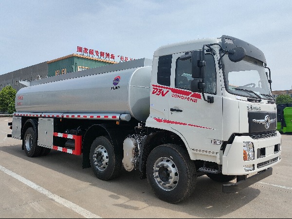 SCS5257GPGDFV6型普通液体运输车（平顶）